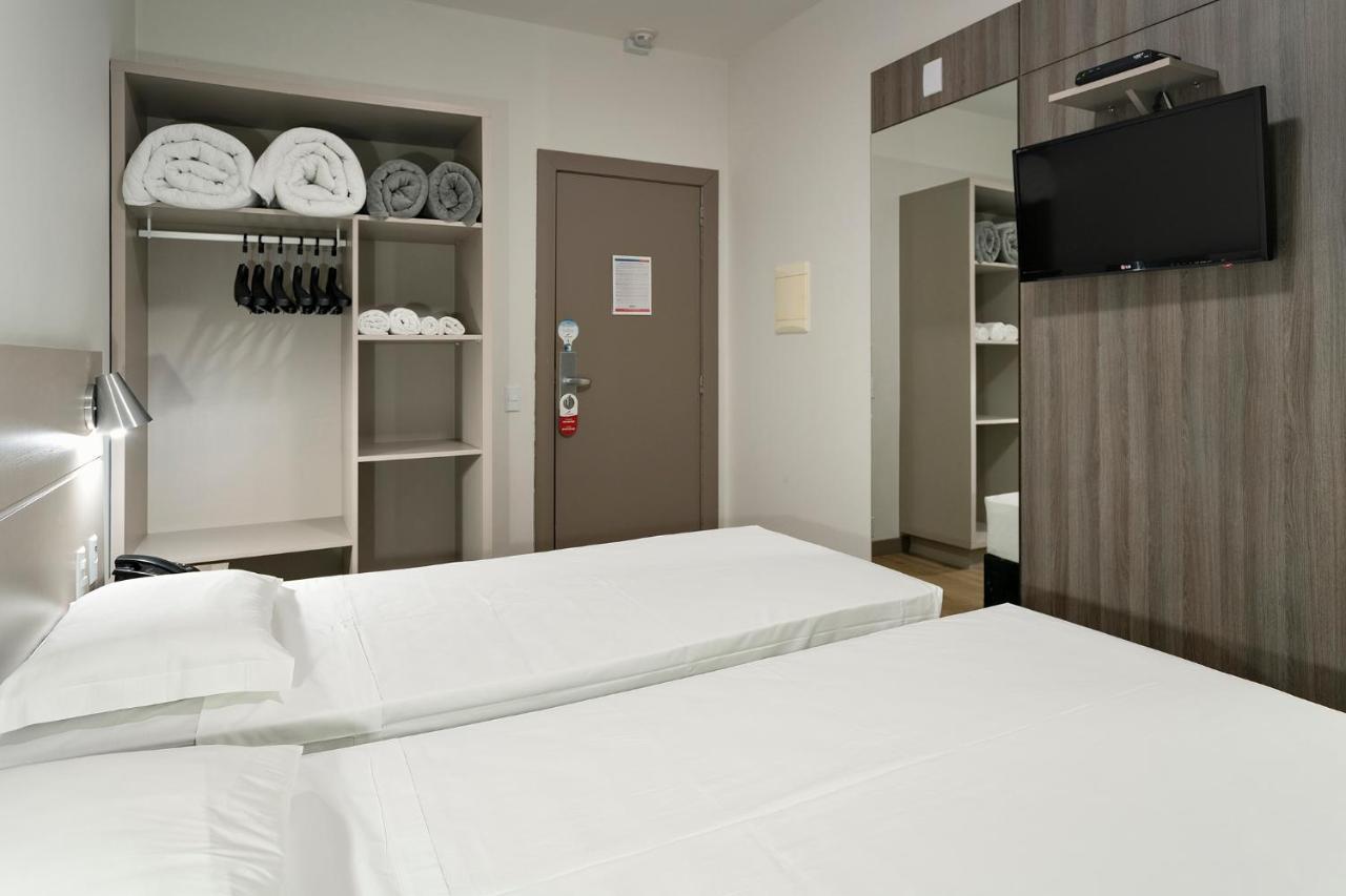 Hotel Valerim Itajai / Navegantes Zewnętrze zdjęcie