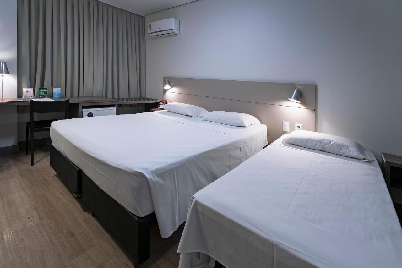 Hotel Valerim Itajai / Navegantes Zewnętrze zdjęcie