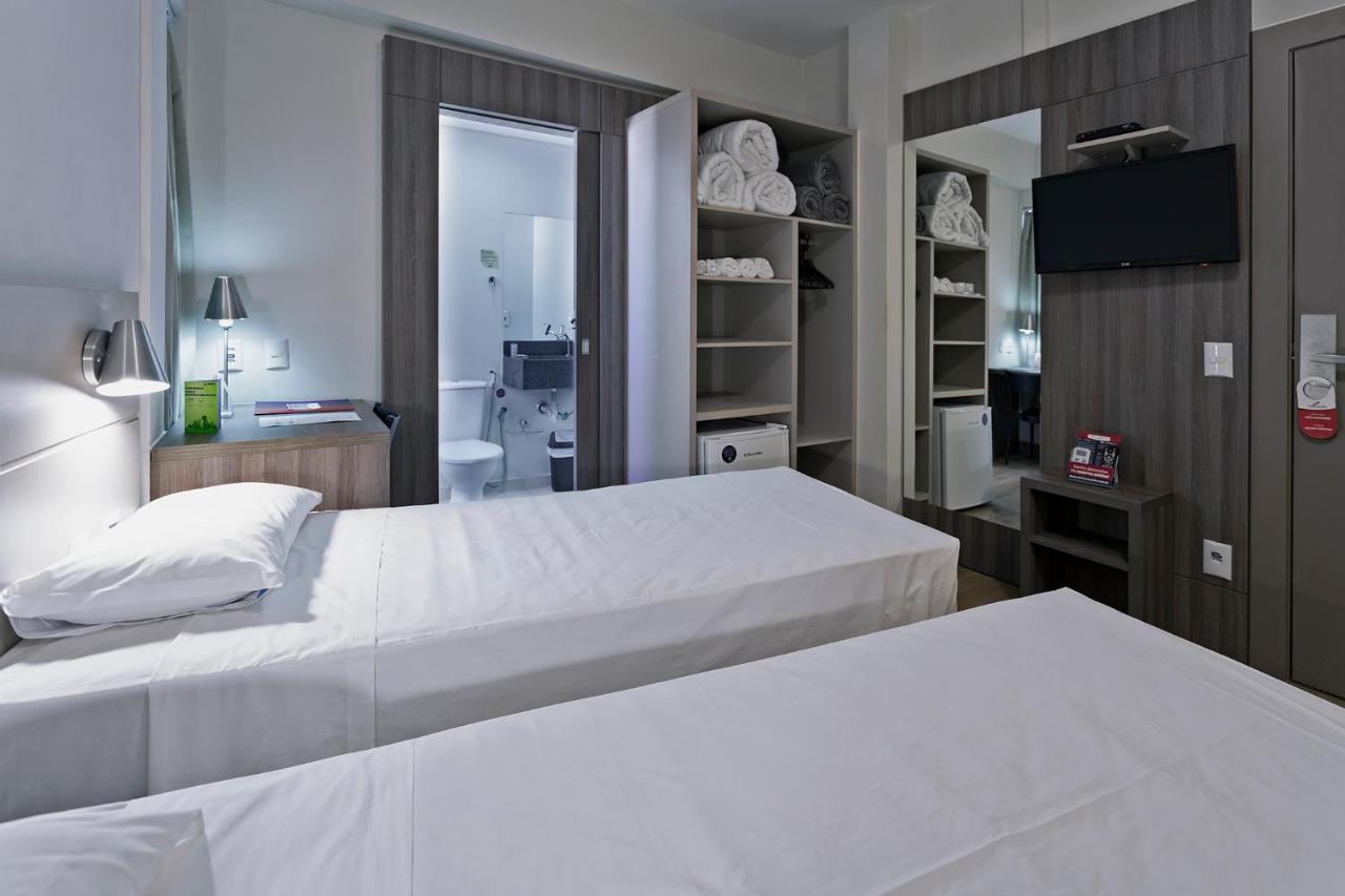 Hotel Valerim Itajai / Navegantes Zewnętrze zdjęcie