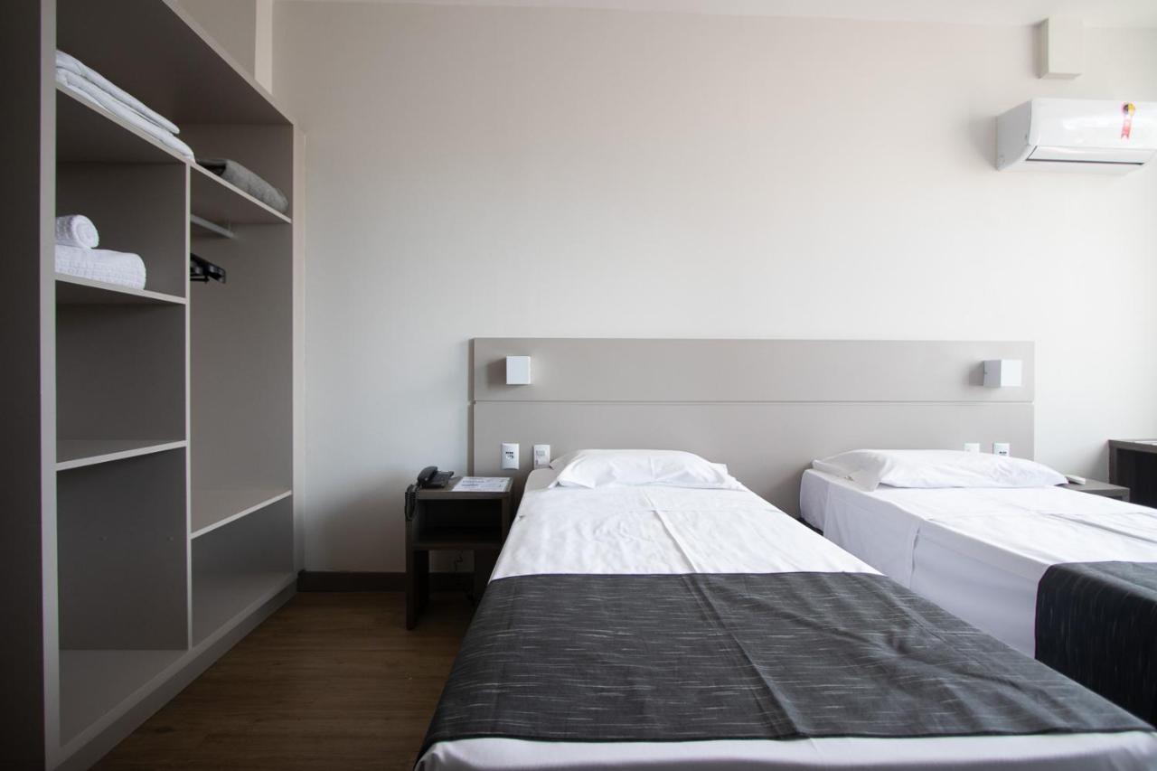 Hotel Valerim Itajai / Navegantes Zewnętrze zdjęcie