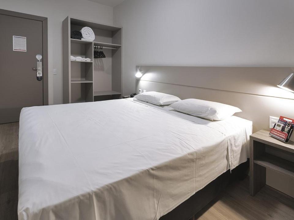 Hotel Valerim Itajai / Navegantes Zewnętrze zdjęcie