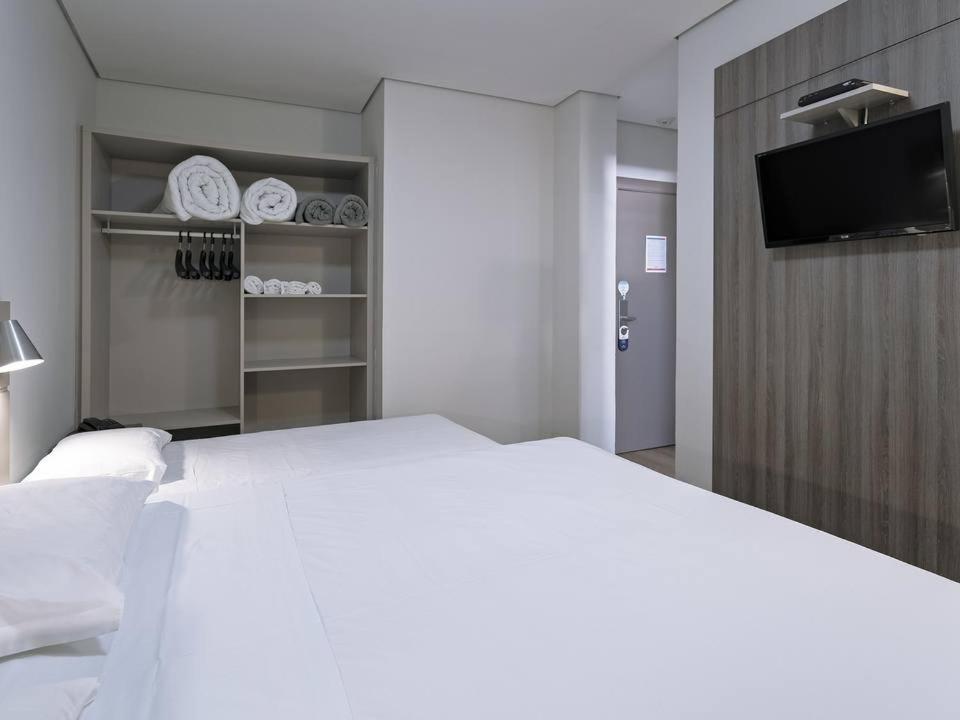 Hotel Valerim Itajai / Navegantes Zewnętrze zdjęcie