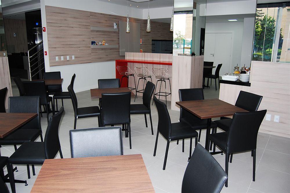 Hotel Valerim Itajai / Navegantes Zewnętrze zdjęcie