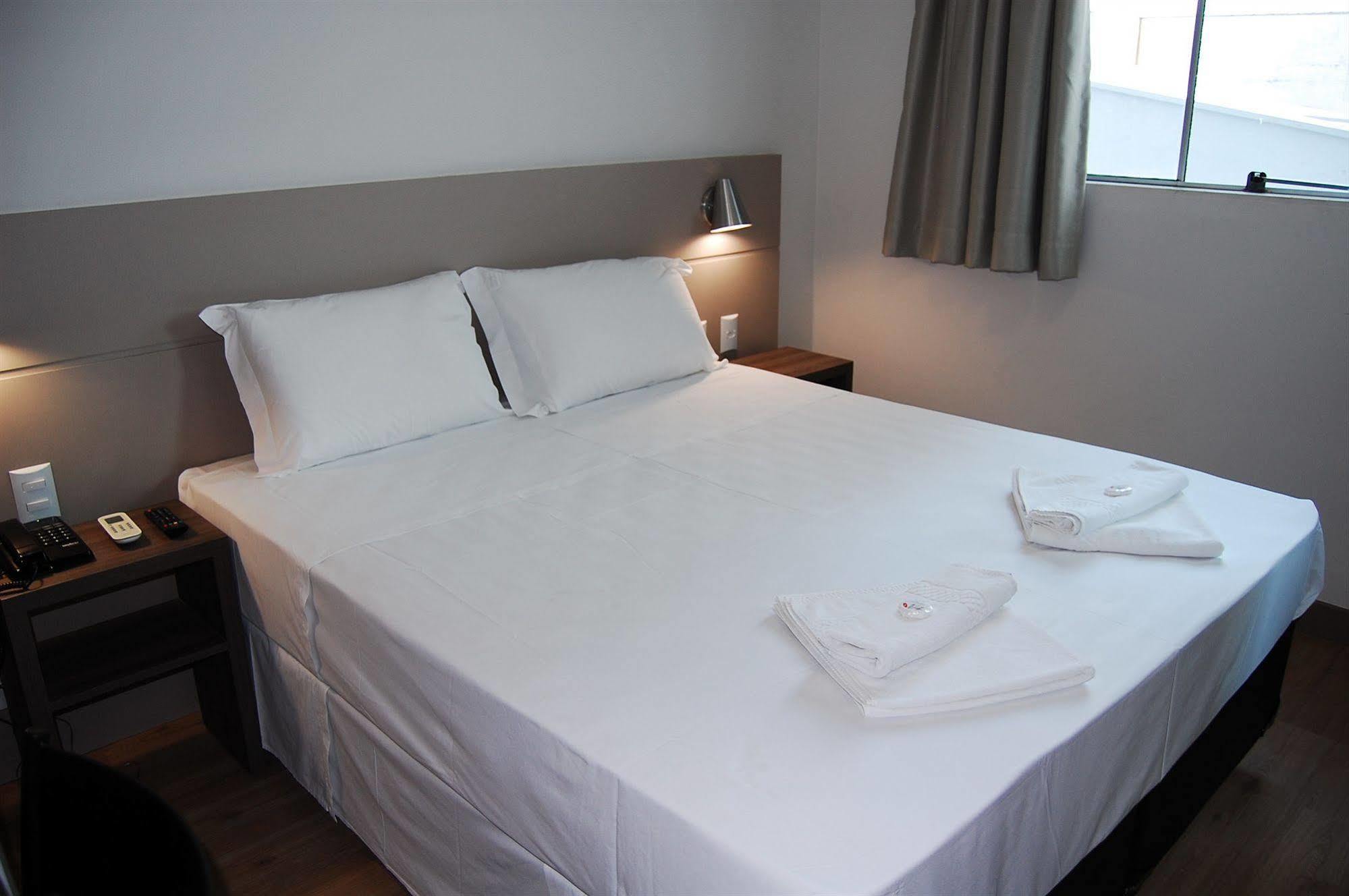 Hotel Valerim Itajai / Navegantes Zewnętrze zdjęcie